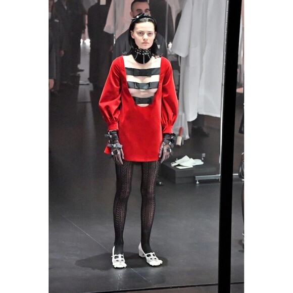 NWT. $4200 GUCCI Runway Velvet Mini Dress IT38 / US 2 red/black - Picture 2 of 16